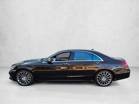 Used 2017 Mercedes-Benz S 550 Sedan image 9