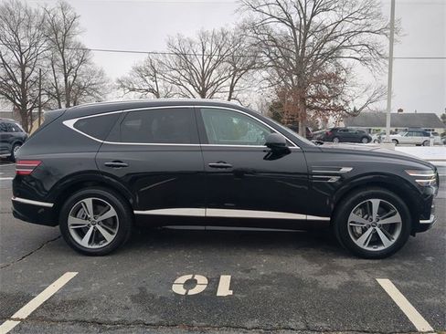 Used 2023 Genesis GV80 2.5T w/ Prestige 20" Package image 3