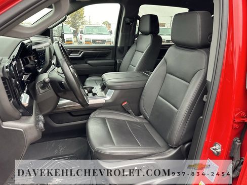 Used 2024 Chevrolet Silverado 2500 LTZ w/ LTZ Plus Package image 10