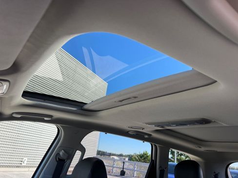 Used 2025 Kia Telluride SX image 34