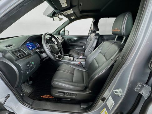 Used 2022 Honda Pilot TrailSport image 18