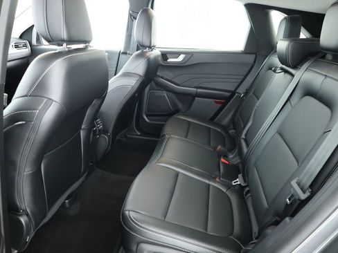 Used 2024 Ford Escape Platinum image 19