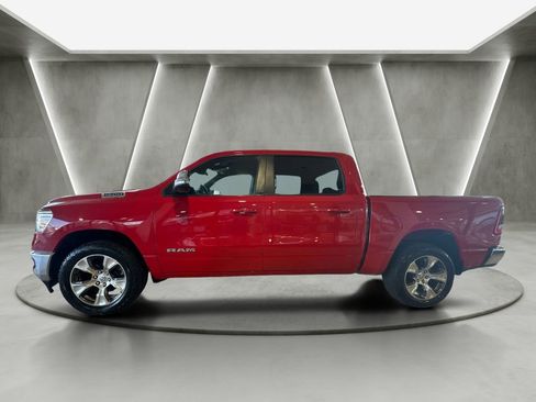 Used 2024 RAM 1500 Laramie AWD/4WD image 4