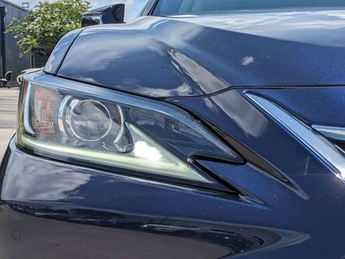 Used 2021 Lexus ES 350 w/ Premium Package FWD image 11