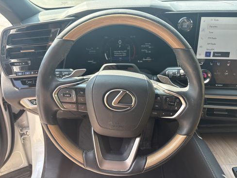 Used 2025 Lexus RX 350 Premium w/ Convenience Package AWD/4WD image 18