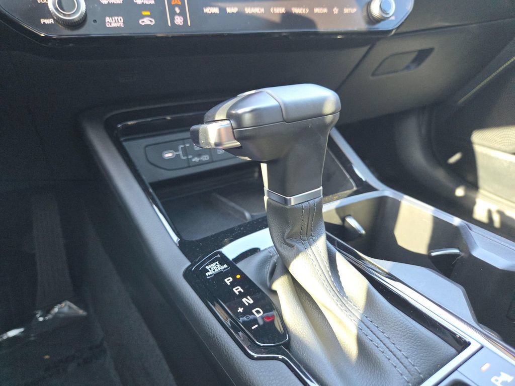 Used 2025 Kia K5 GT w/ GT1 Package FWD image 35
