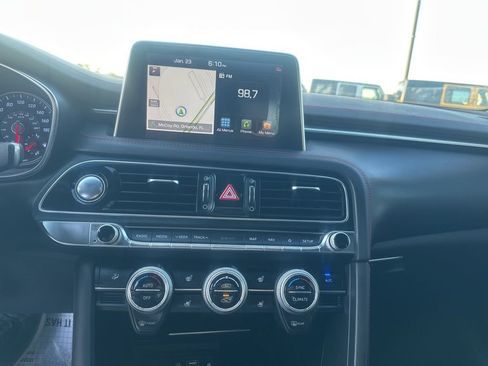 Used 2019 Genesis G70 2.0T Advanced w/ Sport Package image 20