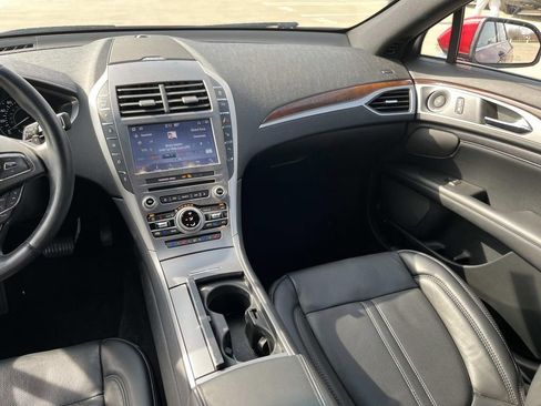 Used 2020 Lincoln MKZ Reserve w/ Elements Package image 13