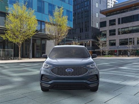 New 2024 Ford Edge SE image 6
