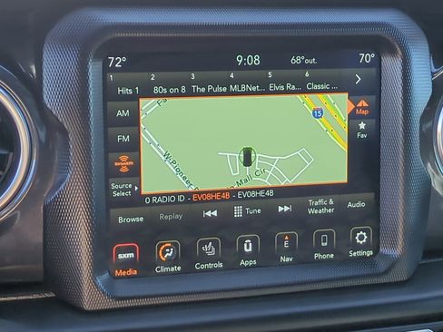 Used 2023 Jeep Wrangler Unlimited Sahara image 22