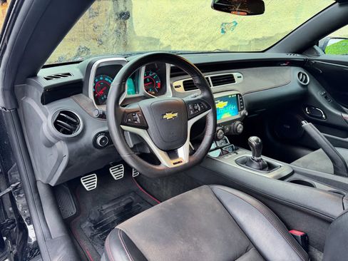 Used 2013 Chevrolet Camaro ZL1 image 17