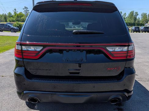 Used 2026 Dodge Durango SRT Hellcat w/ Premium Group AWD/4WD image 12