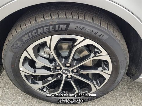 New 2026 Lincoln Nautilus Reserve image 15