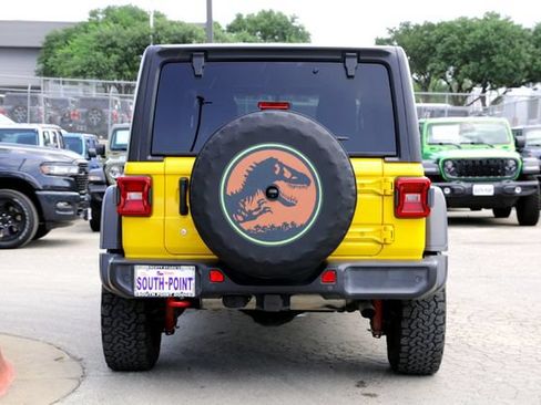 Used 2019 Jeep Wrangler Unlimited Rubicon AWD/4WD image 6