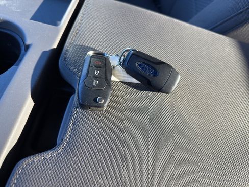 Used 2019 Ford F250 XLT w/ FX4 Off-Road Package image 27