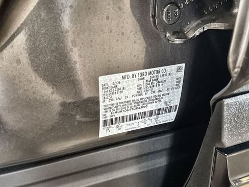 New 2026 Ford Explorer Active RWD image 34