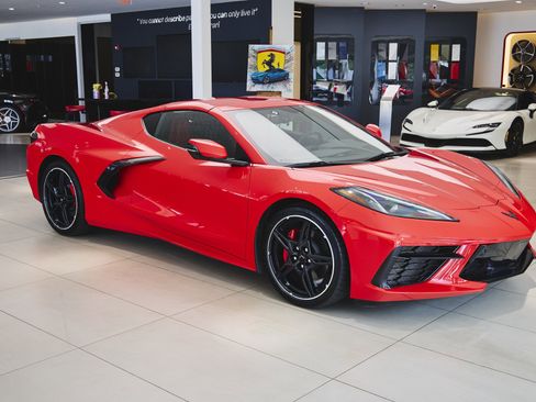 Used 2021 Chevrolet Corvette Stingray Preferred Cpe w/ 2LT image 49