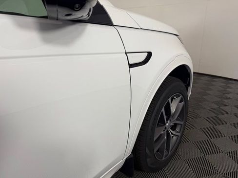 Certified 2025 Land Rover Discovery Sport S image 30