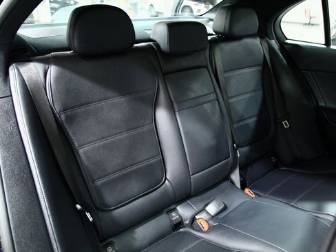 Used 2025 Mercedes-Benz C 300 4MATIC Sedan image 26