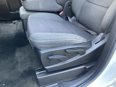Used 2015 Chevrolet Silverado 2500 LT AWD/4WD image 28