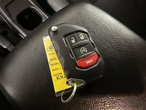 Used 2019 Jeep Wrangler Unlimited Sport AWD/4WD image 18