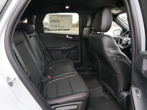 New 2026 Ford Escape ST-Line w/ Tech Pack #1 AWD/4WD image 12