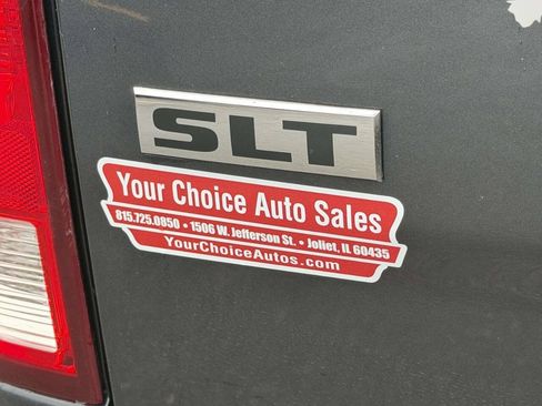 Used 2018 RAM 1500 Classic SLT AWD/4WD image 5