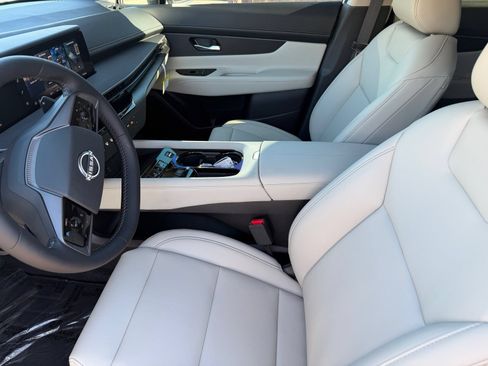 New 2026 Nissan Murano SV AWD/4WD image 13
