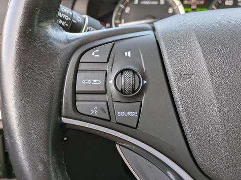 Used 2017 Acura MDX FWD w/ Advance Package image 25