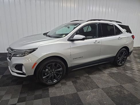 Used 2022 Chevrolet Equinox RS AWD/4WD image 6