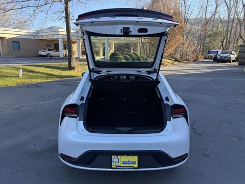 Used 2023 Toyota Prius LE image 35