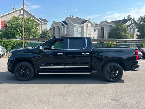 Used 2023 Chevrolet Silverado 1500 High Country w/ High Country Premium Package AWD/4WD image 7