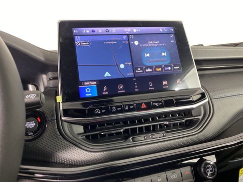 New 2026 Jeep Compass Limited image 27