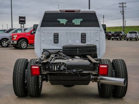New 2026 Chevrolet Silverado 3500 W/T image 6