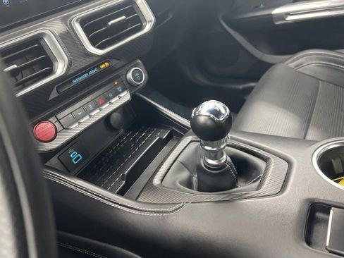 Used 2024 Ford Mustang GT Premium image 18