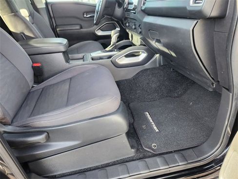 Used 2024 Nissan Frontier SV image 22