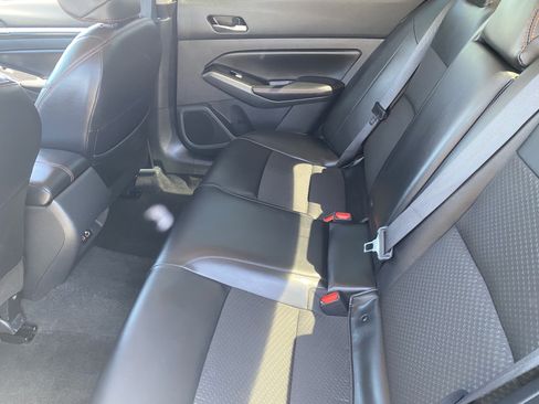 Used 2024 Nissan Altima 2.5 SR AWD/4WD image 15