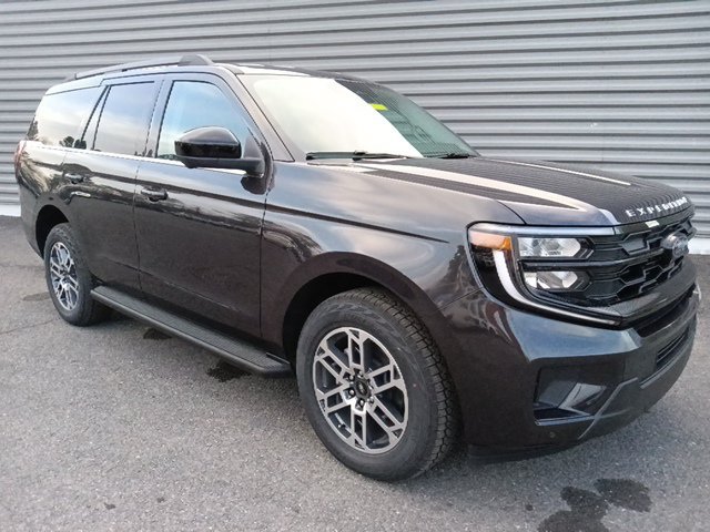 New 2026 Ford Expedition Active AWD/4WD image 1
