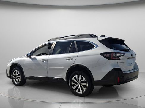 Used 2020 Subaru Outback Premium AWD/4WD image 7