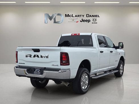 Used 2025 RAM 2500 Big Horn AWD/4WD image 5