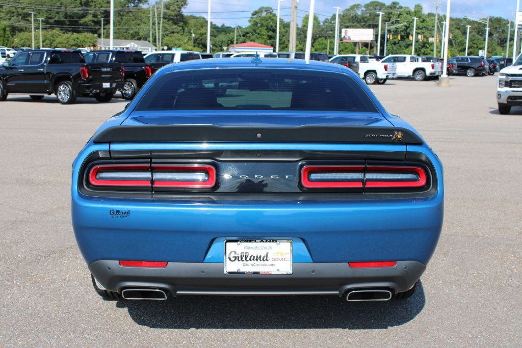 Used 2022 Dodge Challenger R/T Scat Pack w/ Shaker Package RWD image 11