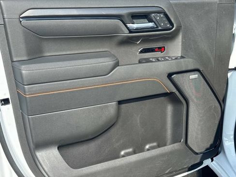 New 2026 GMC Sierra 1500 AT4 w/ AT4 Premium Package AWD/4WD image 17