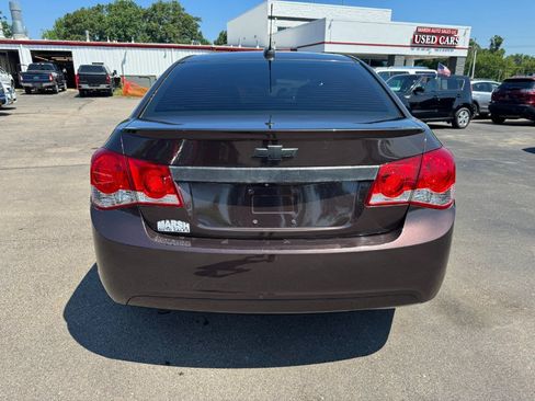 Used 2015 Chevrolet Cruze LT FWD image 4