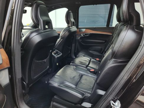 Used 2016 Volvo XC90 T6 Inscription w/ Vision Package image 16