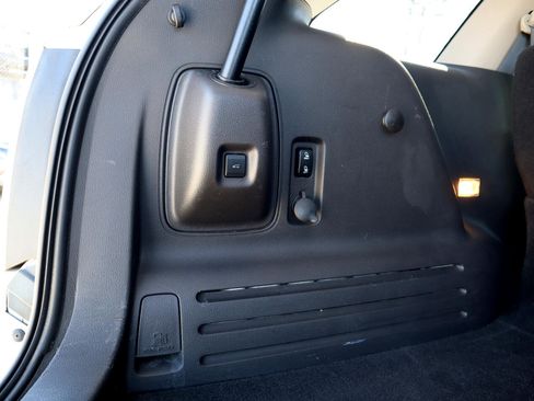 Used 2010 Ford Edge Limited image 29