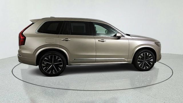 New 2026 Volvo XC90 T8 Plus w/ Protection Package Premier AWD/4WD image 8