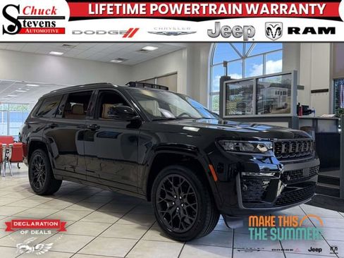 New 2026 Jeep Grand Cherokee L Summit AWD/4WD image 1