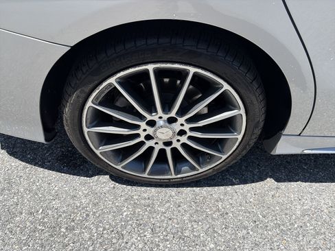Used 2016 Mercedes-Benz CLA 250 image 10