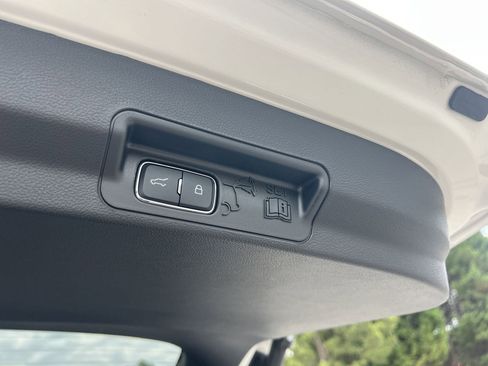 New 2026 Ford Explorer ST-Line w/ ST-Line Street Pack RWD image 22