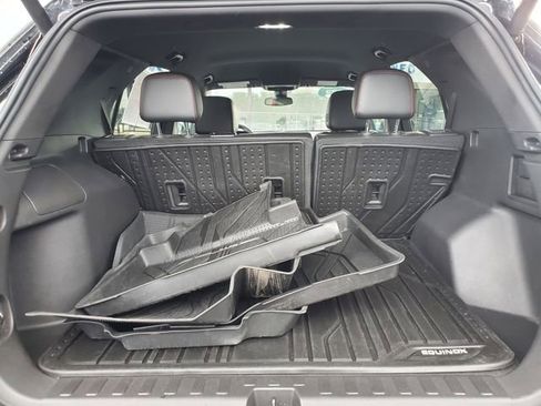 Certified 2023 Chevrolet Equinox RS w/ LPO, Floor Liner Package FWD image 11